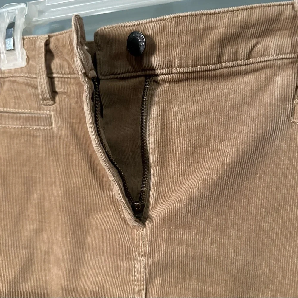 TALBOTS Size 10 Petite A-Line Beige Corduroy Skirt